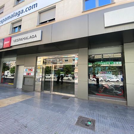 Апартаменты Behappy Salitre - Con Aparcamiento Малага Экстерьер фото